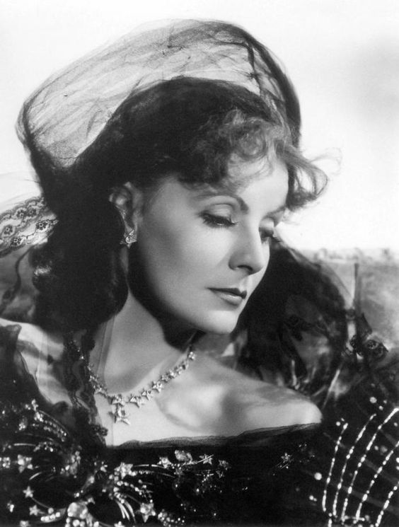 Poem – “Slow Down My Sight” –&nbsp;Romance