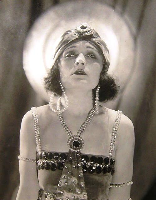 Poem – “As you were Enamored in my Eyes” – Romance –&nbsp;12/7/2019