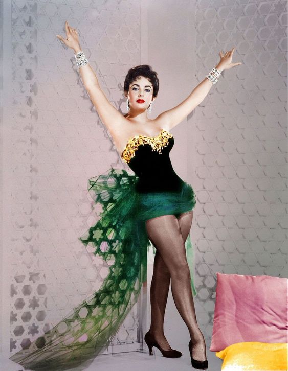 Poem – “Our Love Beneath the Waves” – Romance – 11/23/2019