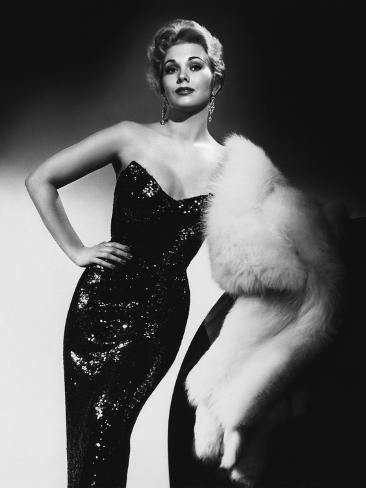 Excerpt – “To not Sink a Friend” – Chapter VIII – Romance Novel –&nbsp;7/1/2020