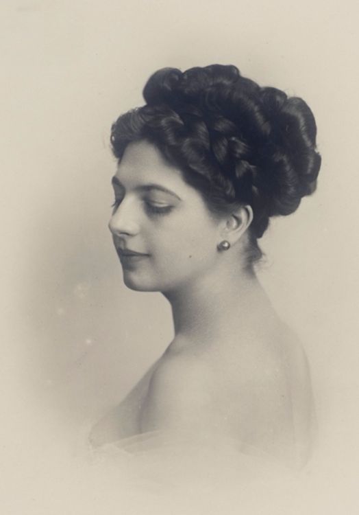 Poem – “My Lips in the Soil” – Romance –&nbsp;9/27/2020