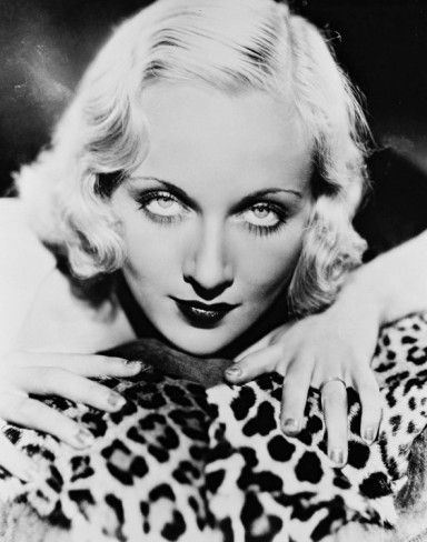 Poem – “A Woman’s Eyes” – Romance –&nbsp;9/4/2020