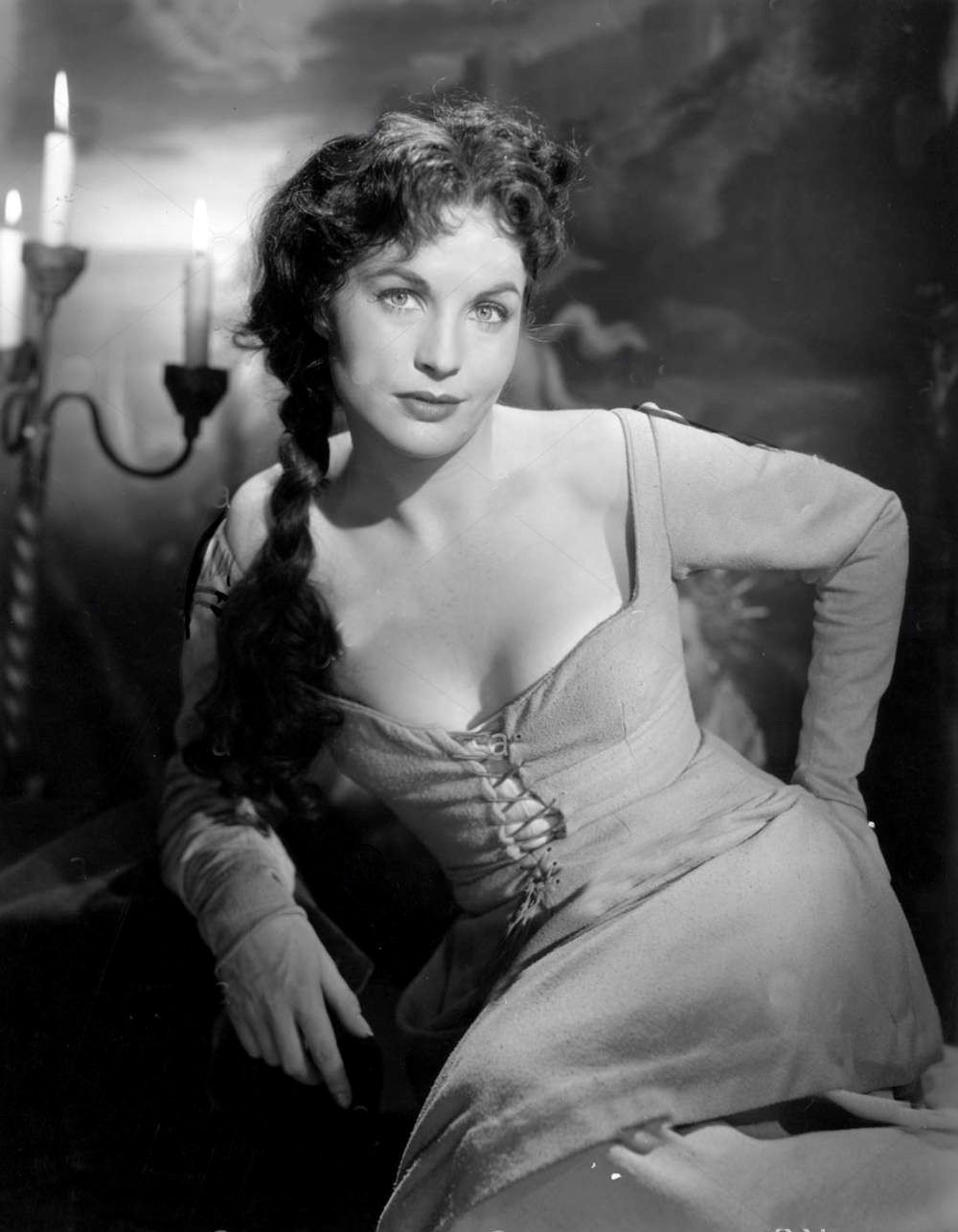 Poem – “Feel a Woman’s Broken Heart” – Romanticism –&nbsp;2/4/2021