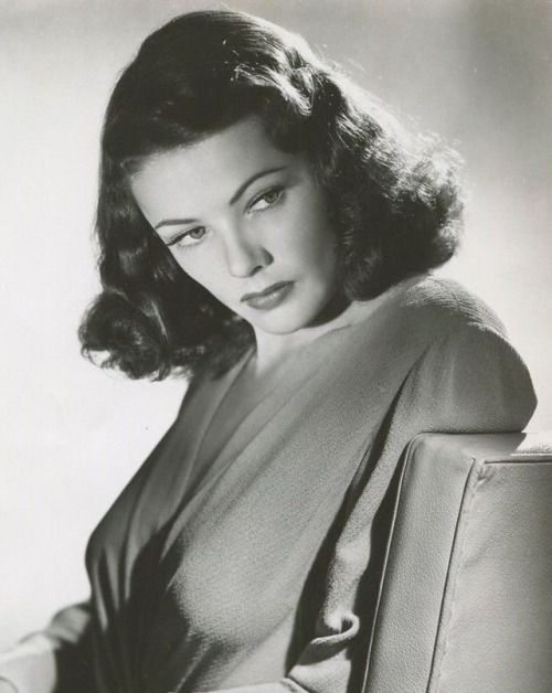 Poem – “Extended Curtain” – Loneliness Poetry – 6/28/2022