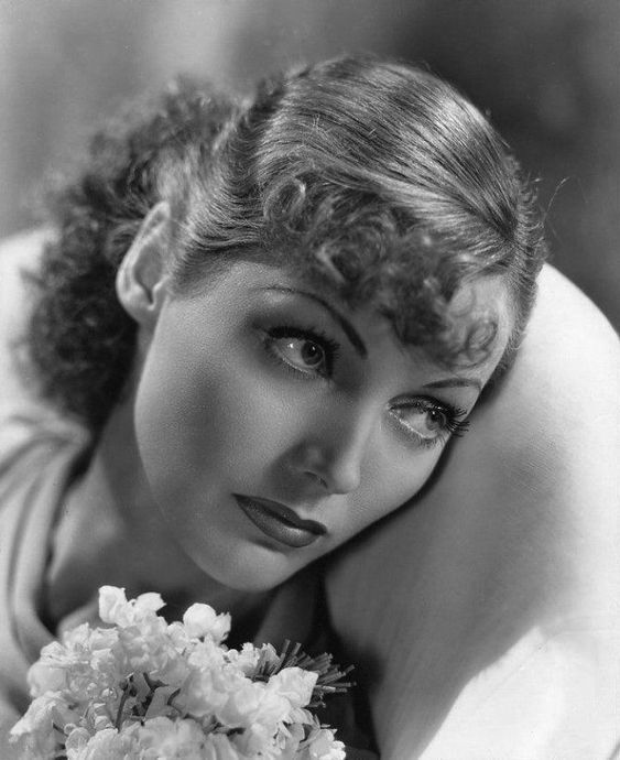 Poem – “The Way we both Depict” – Love Poetry – 6/11/2022